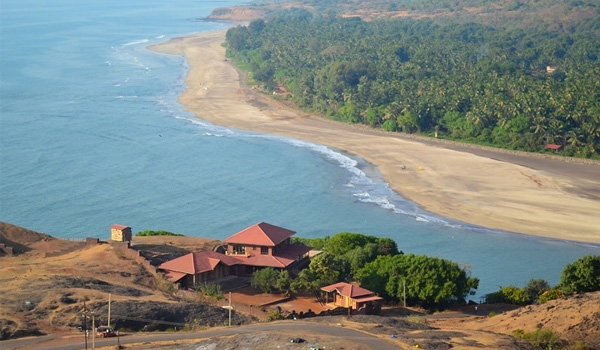 places to visit in maharashtra in monsoon
